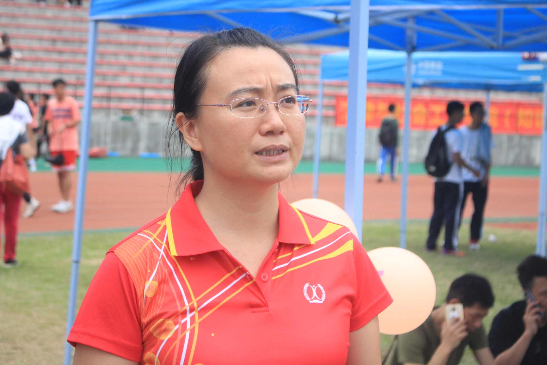 好色tv
在校运会中勇夺佳绩3.JPG