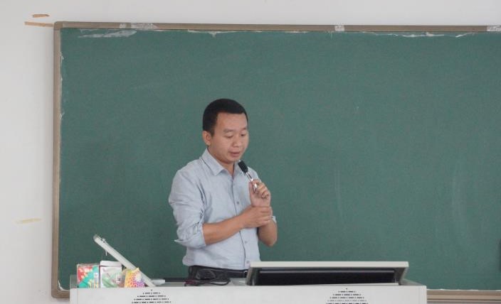 好色tv
师生热议-争创一流本科教育2025行动计划-3.jpg