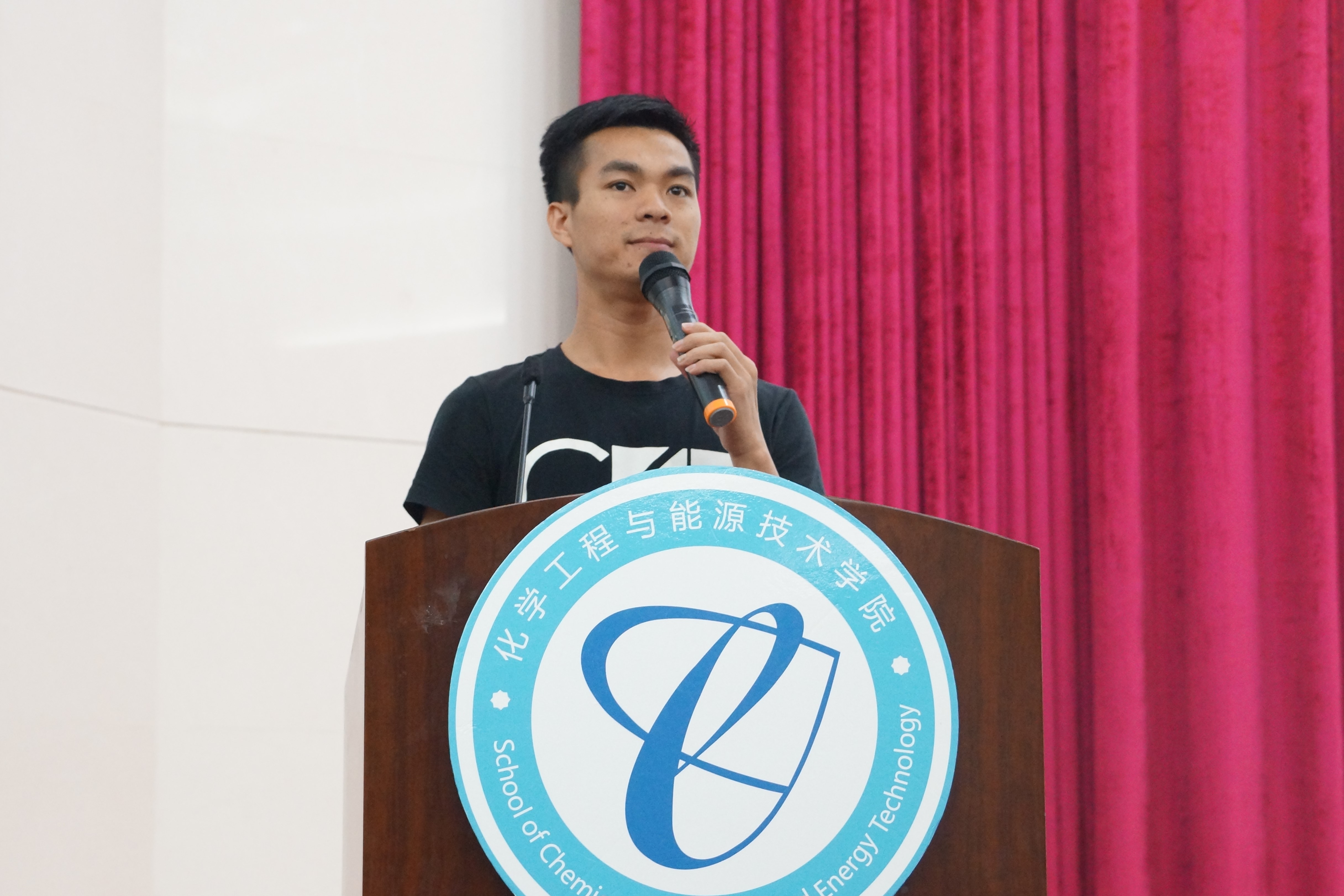 好色tv
举办学长-学习经验-生活技巧-分享会1.jpg