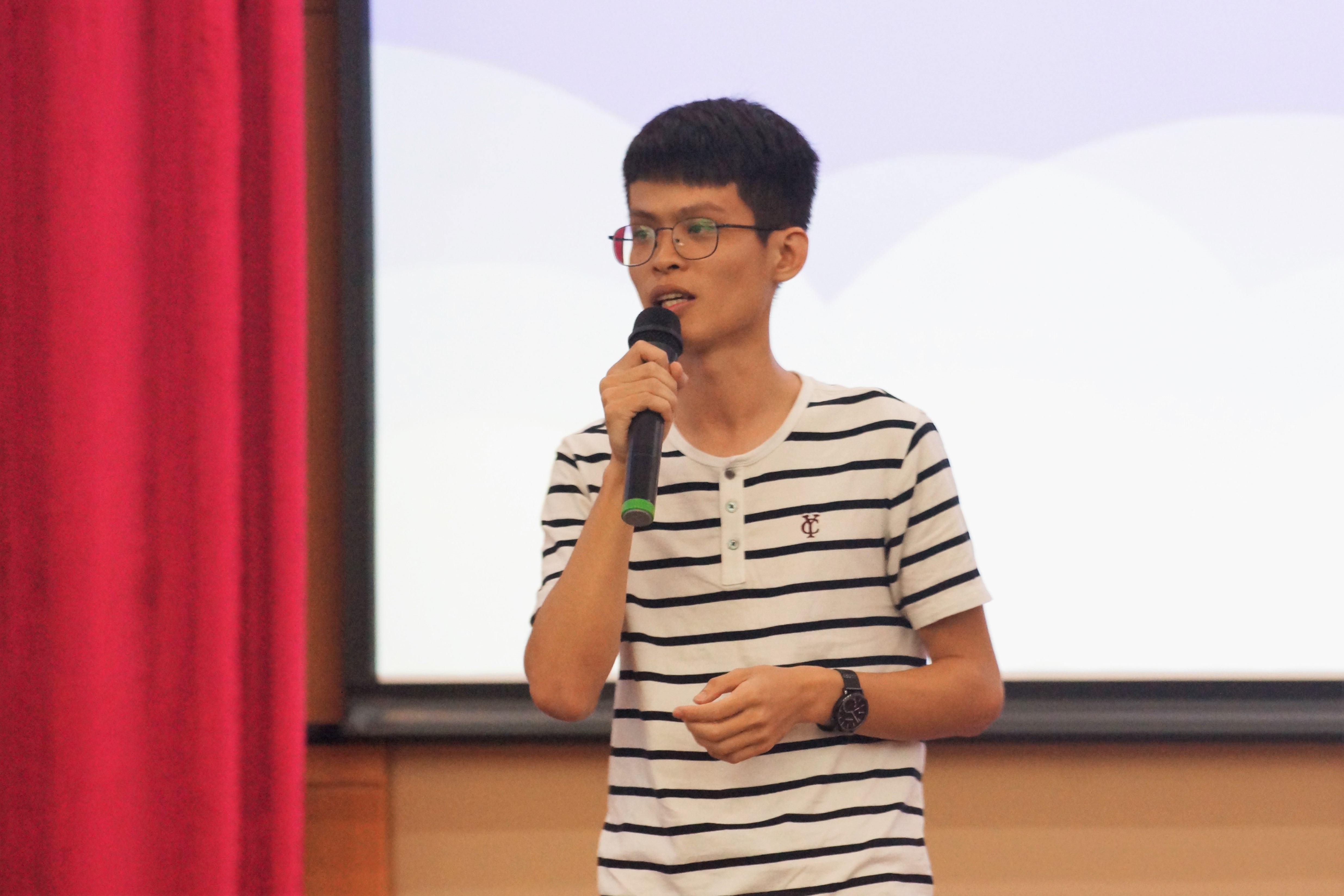 好色tv
举办学长-学习经验-生活技巧-分享会3.jpg